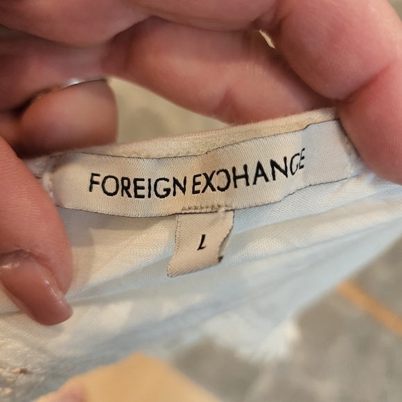 White halter blouse - Picture 10 of 12